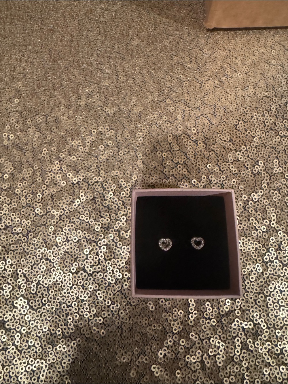 New Pandora Sparkling Heart Halo Stud Earrings in Silver